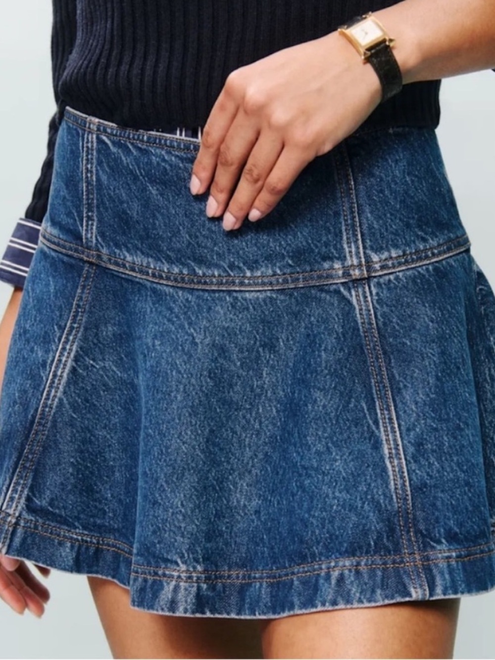 NWT • Reformation Bentley Denim skirt in Cleary